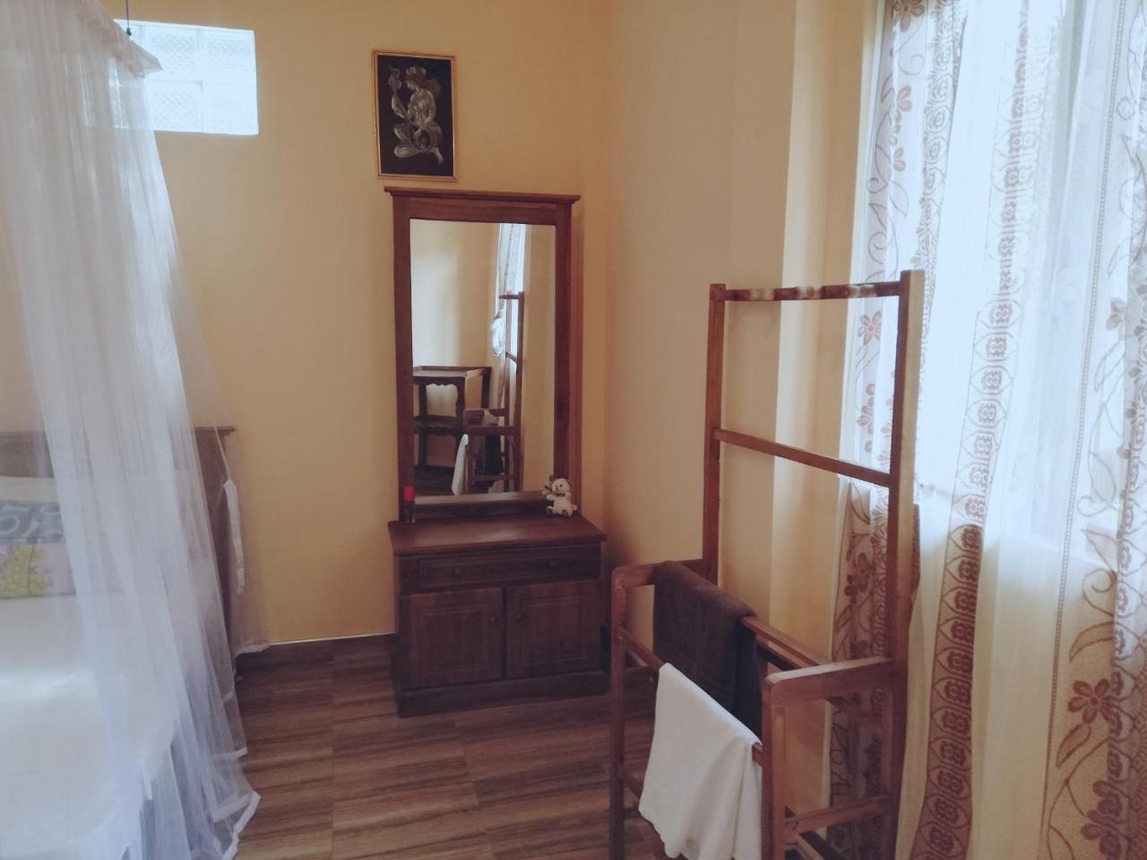 Nisadi Villa Бентота Екстер'єр фото